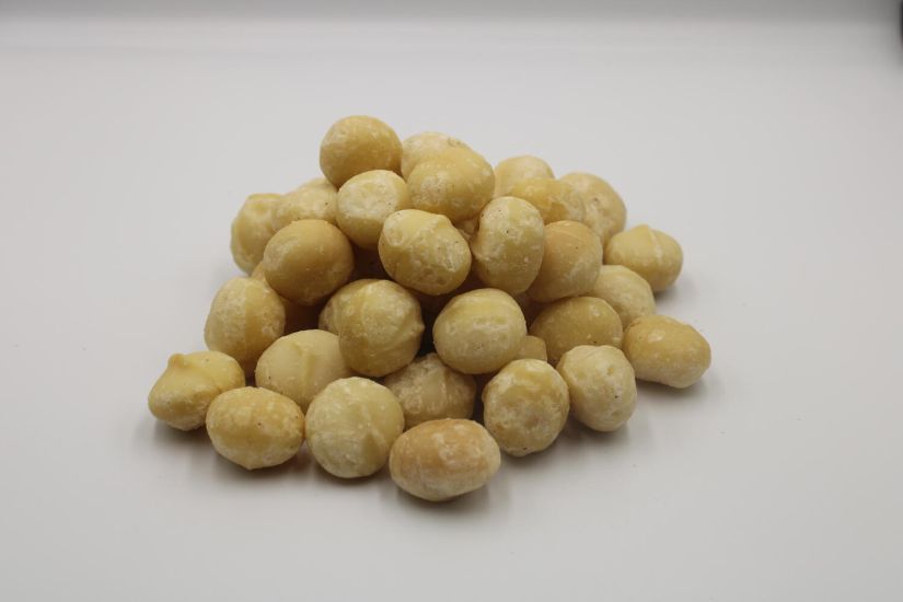 Macadαmia nuts